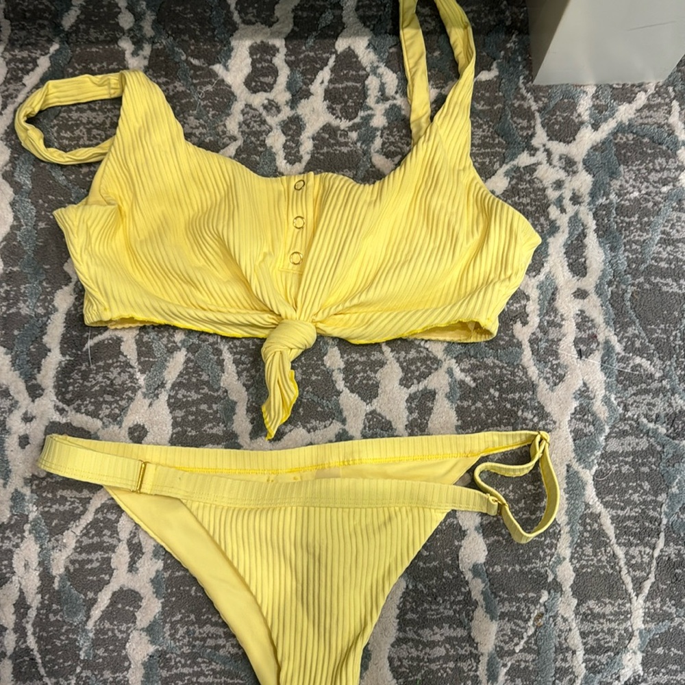 Beach Bunny Yellow Bikini Set